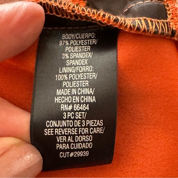 STUDIO 1. NWT. Burnt Orange Sleeveless Top only w/cross stitch details n… - Picture 5 of 9